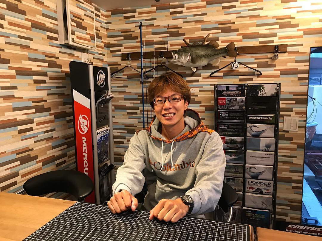伊藤巧くん来店！ 明後日の入鹿池の ノリーズCupのゲスト参加と 大会後