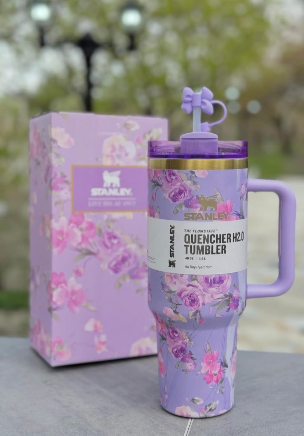 KRY Stanley Water Bottle Accessories Set – Black And White Floral Decor With Handle Strap & Charms