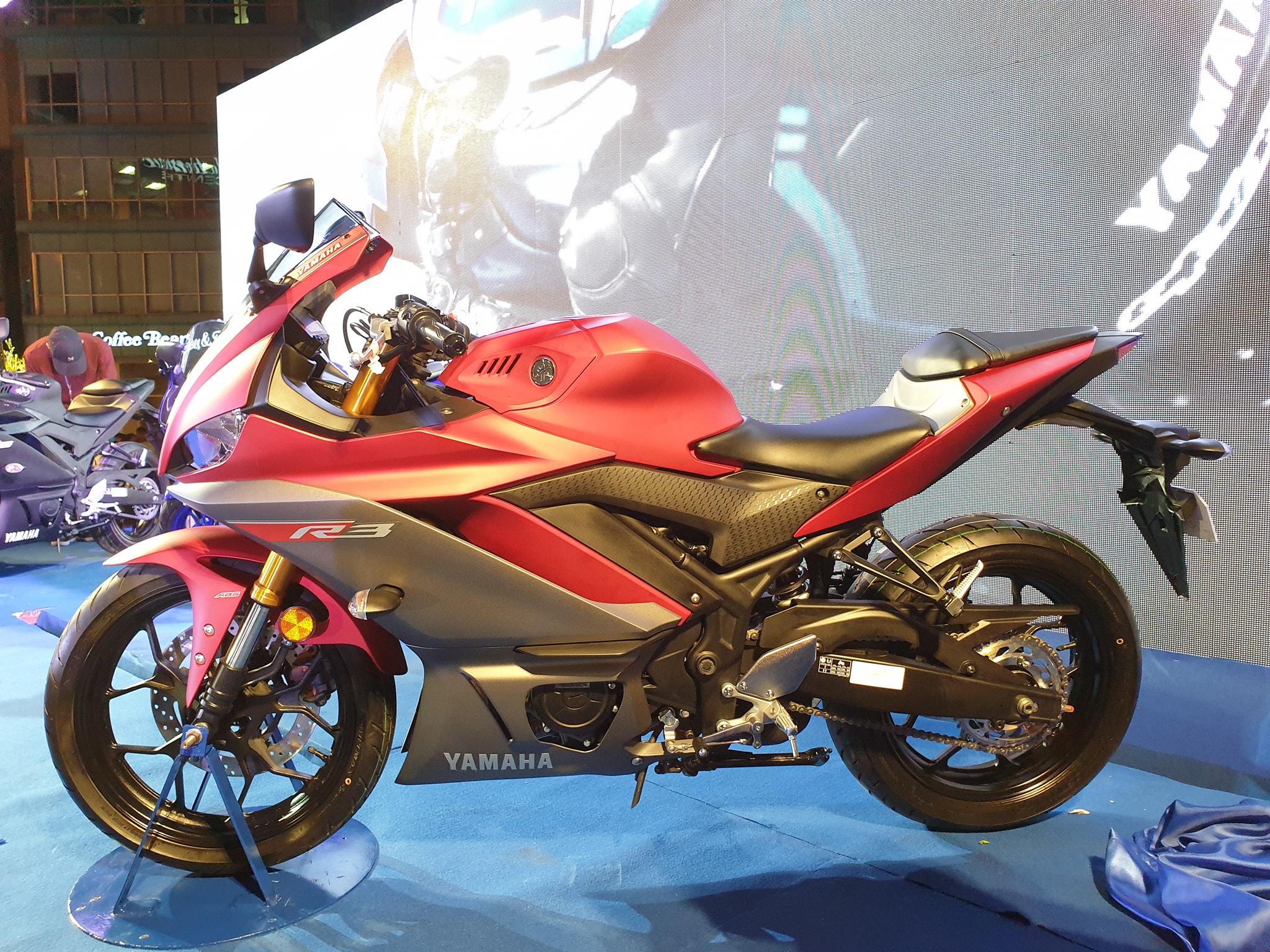 The all-new Yamaha R3 will be... - Lifestyle On Wheels | Facebook