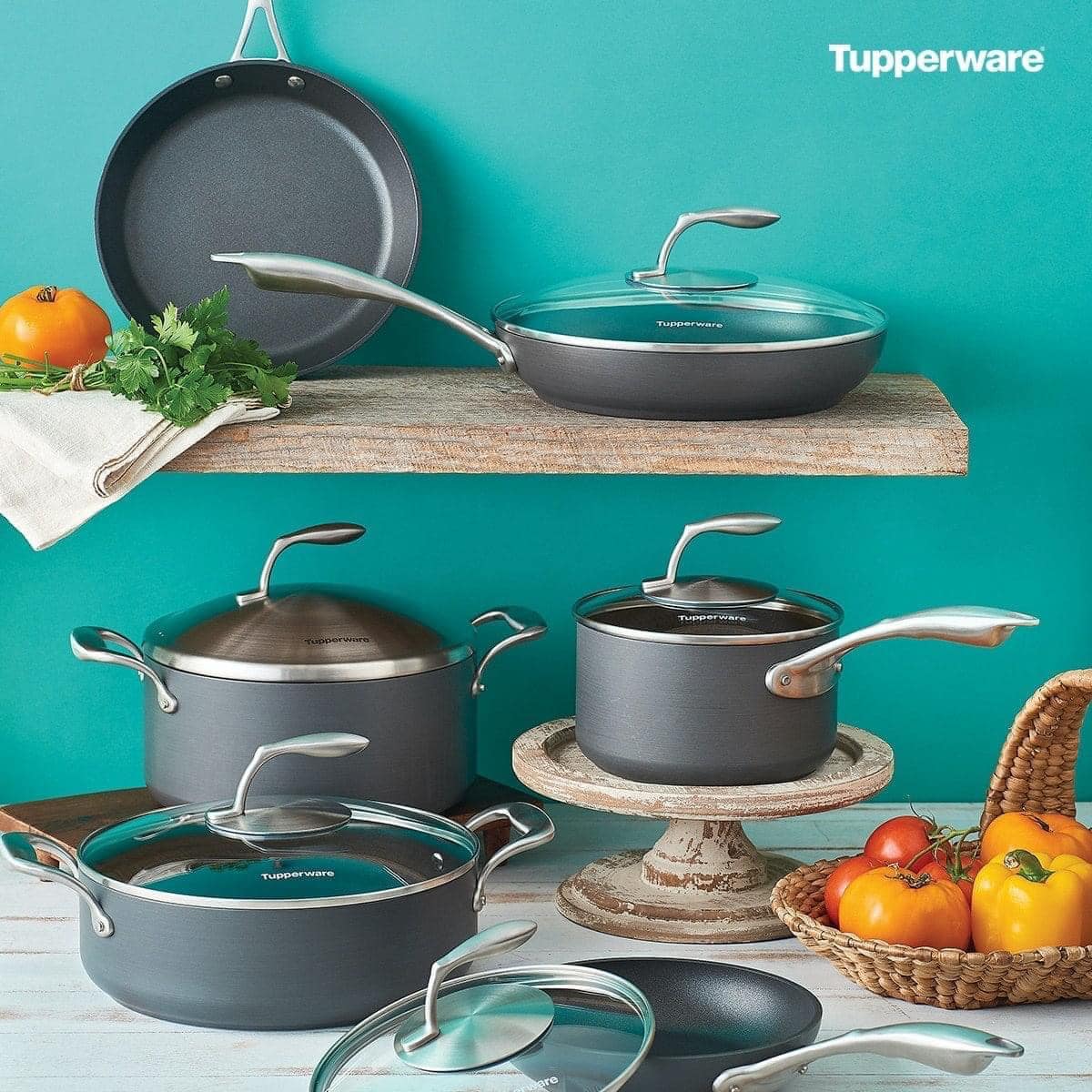 〰️CHEF SERIES II COOKWARE〰️... - Tupperware by Candyce