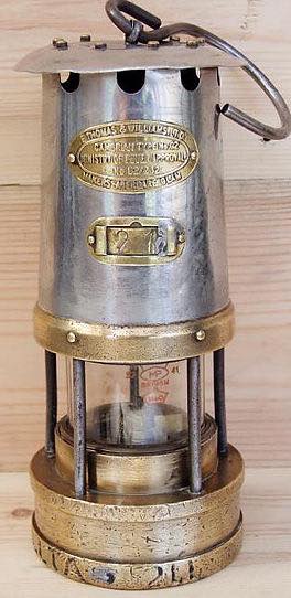 What is a fair price for an E Thomas & Williams Welsh miners lamp?