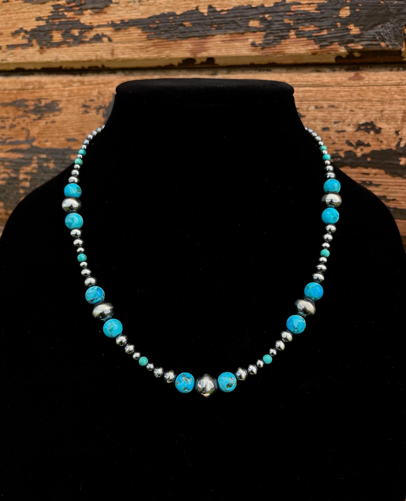 Kingman Turquoise Necklace for Sale display picture 1