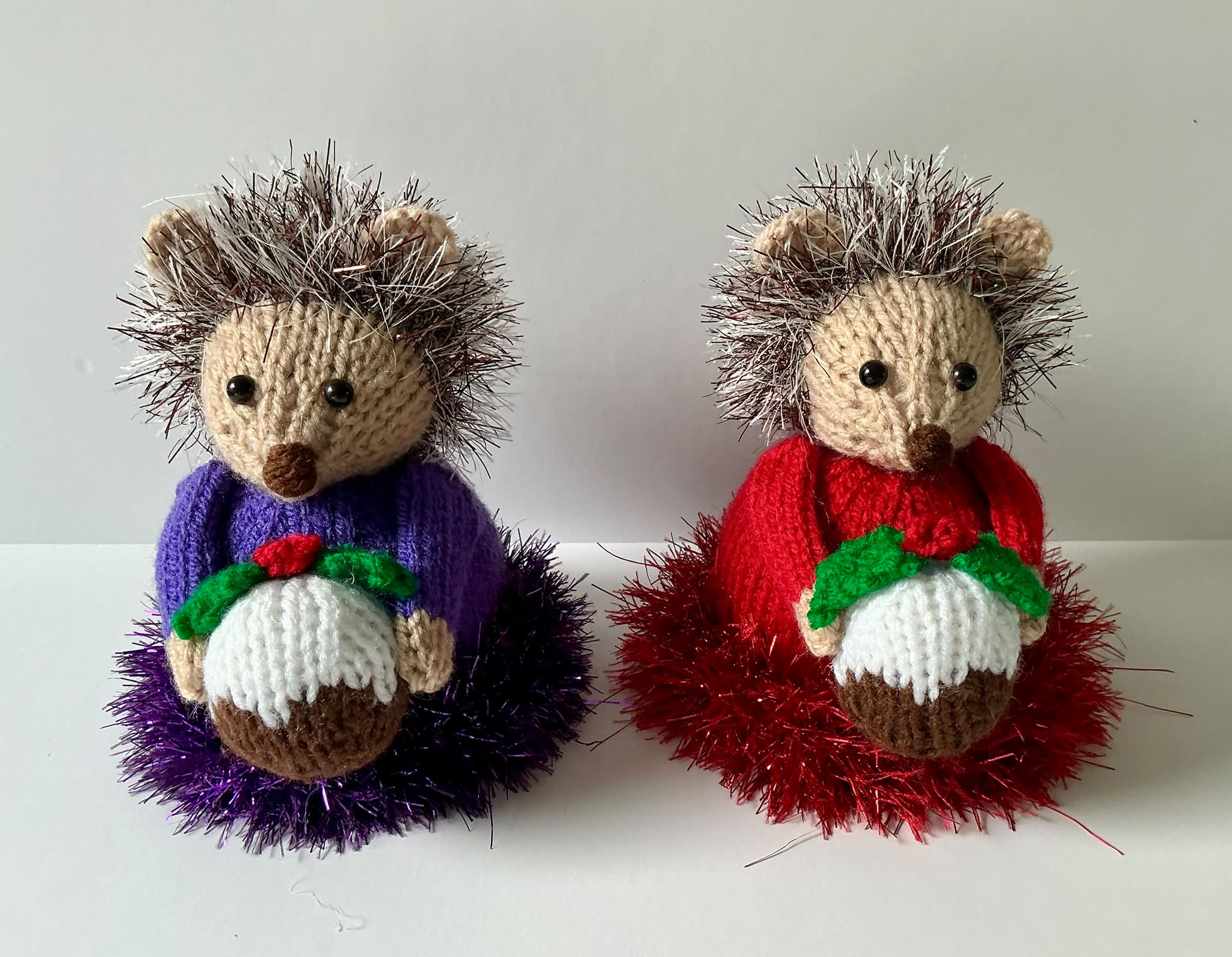 Easy Hedgehog Christmas Pudding knitting pattern review