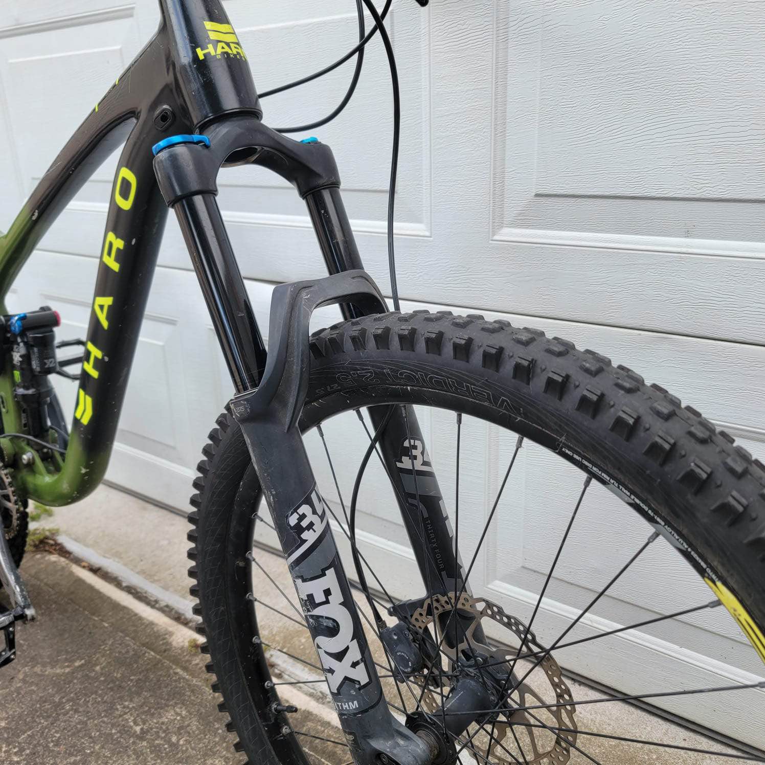Heavily upgraded Haro Shift R7 mountain bike dual suspension - Bicycles ...
