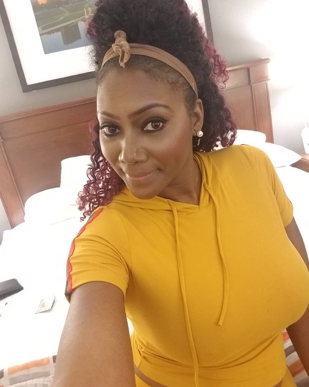 Nyomi Banks Good Morning Sunshine!!!!! Sexy is??????????
