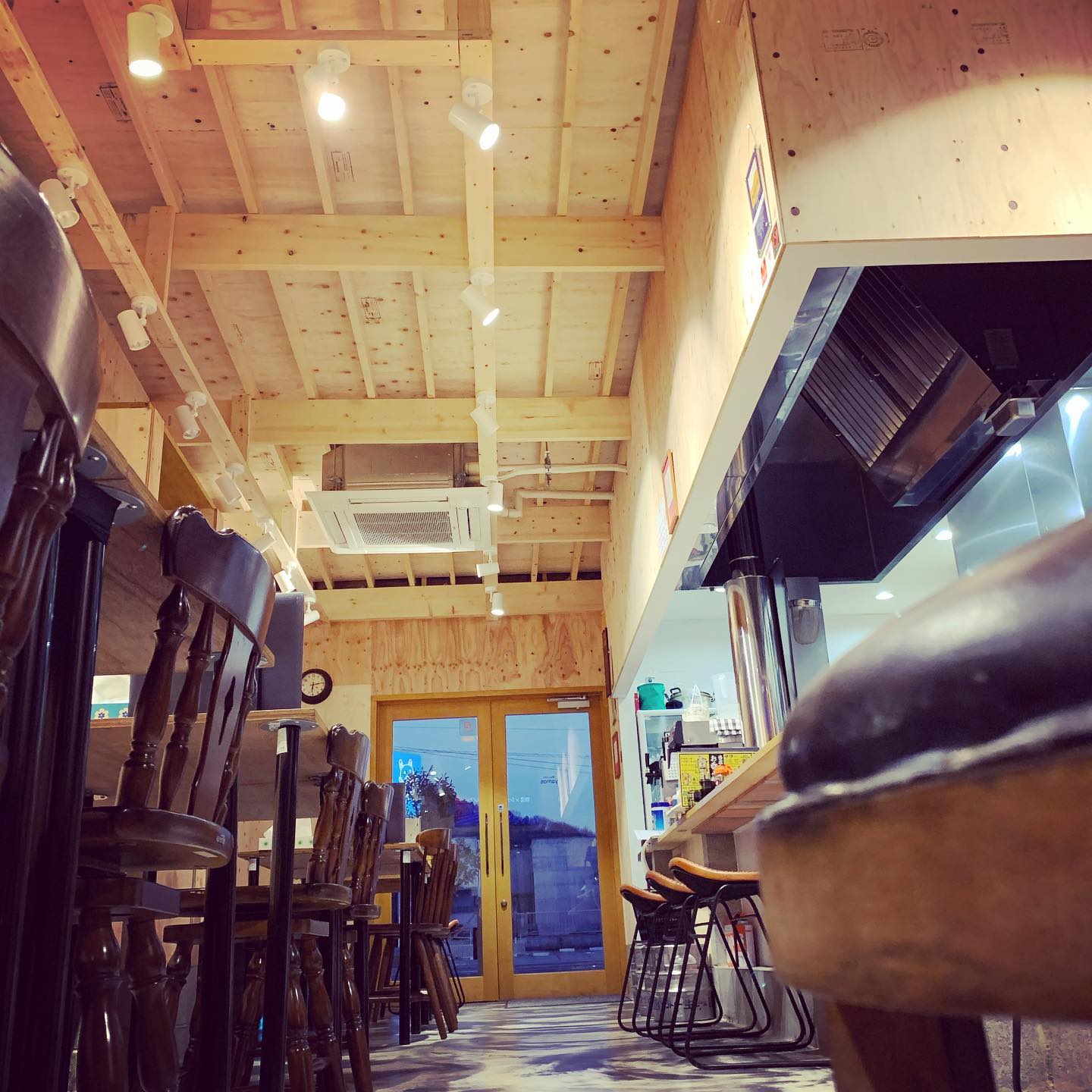 鉄ぱんcafe Yamos 大人の社交場 鉄ぱんcafe Yamos 17 30 Openいたしました カフェ ランチ グルメ 広島カフェ 広島ランチ 広島グルメ 呉カフェ 呉ランチ 呉グルメ カフェ巡り ランチ巡り 生ビール レモンサワー ハイボール 鉄板焼き