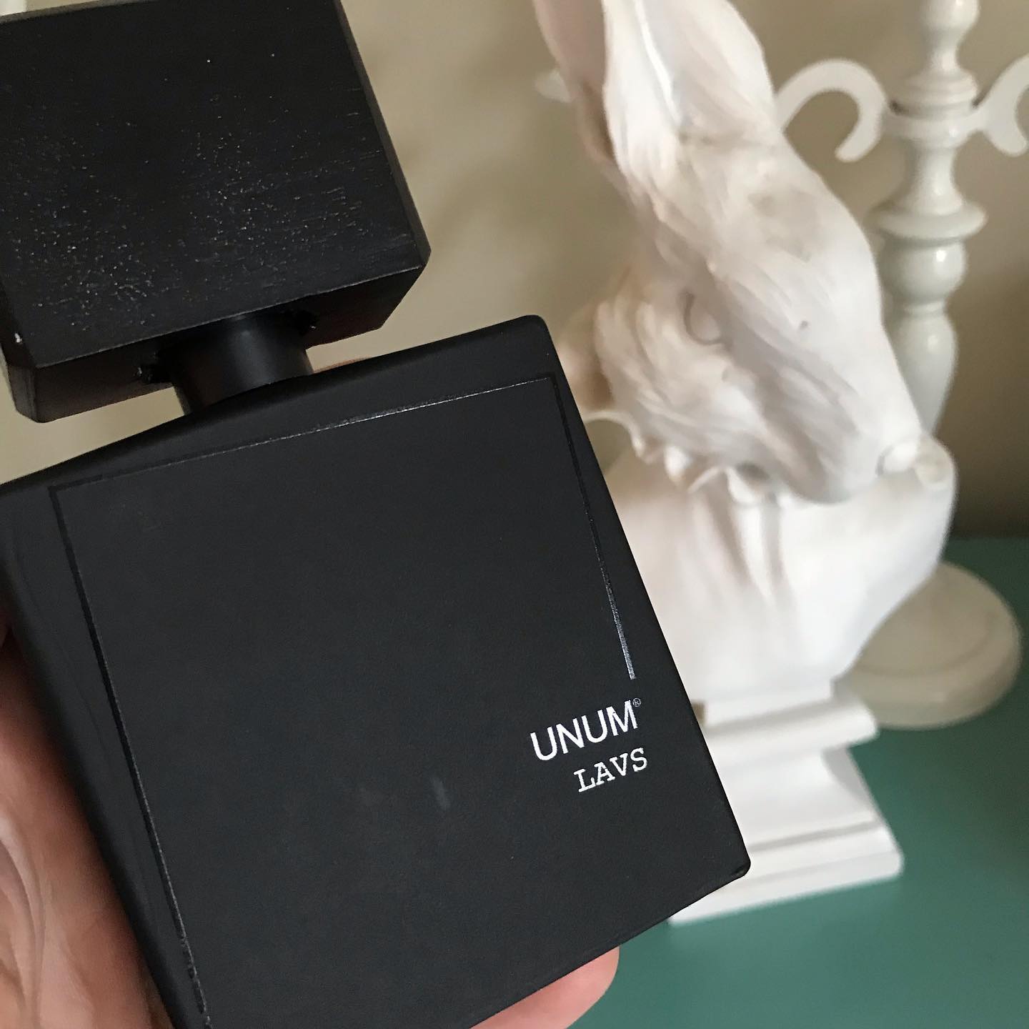 Perfume Notes - The first perfume of the UNUM house, who 