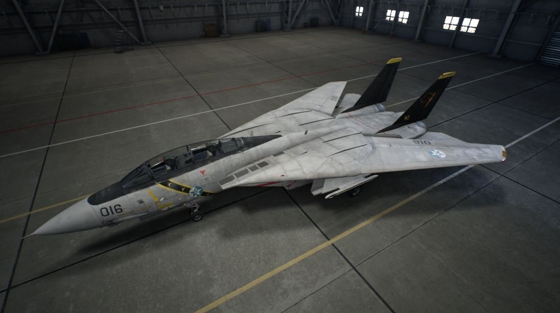 JC Wings 1/72 F-14A Razgriz and F-14D Pumpkin from Ace Combat series.