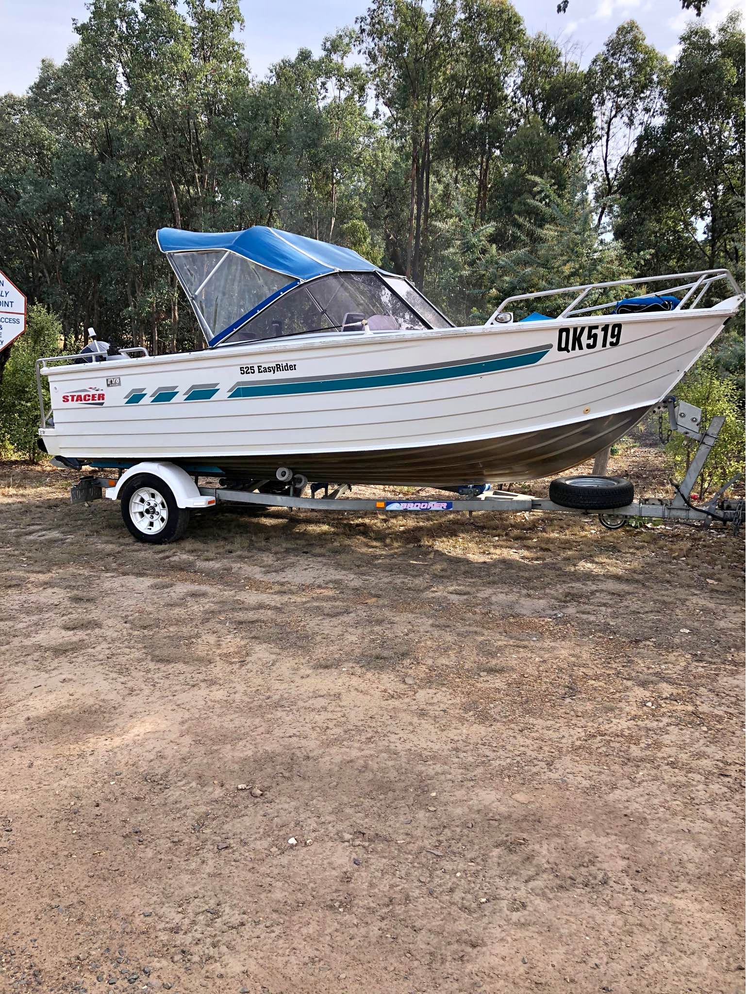 2000 Stacer 525 easy rider