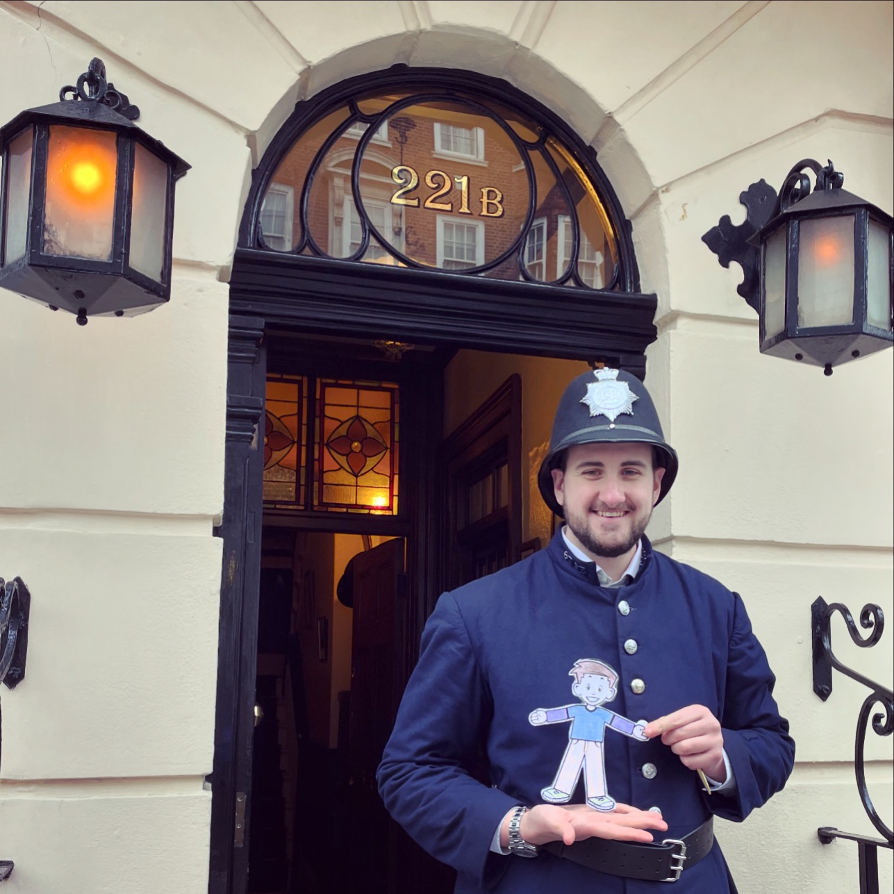 221b baker street home of Sherlock Holmes museum taken 13.2