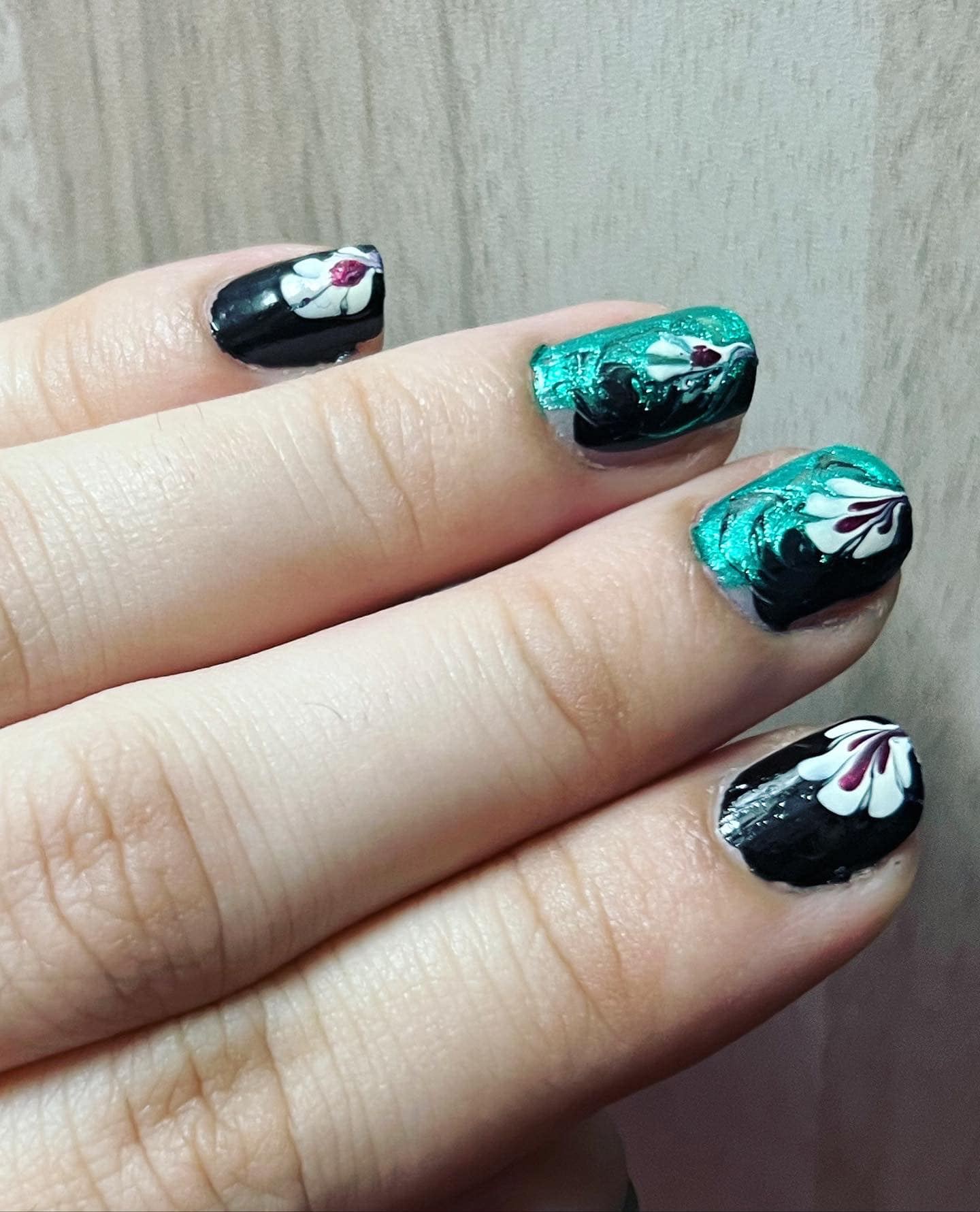 Ravs nail art collections