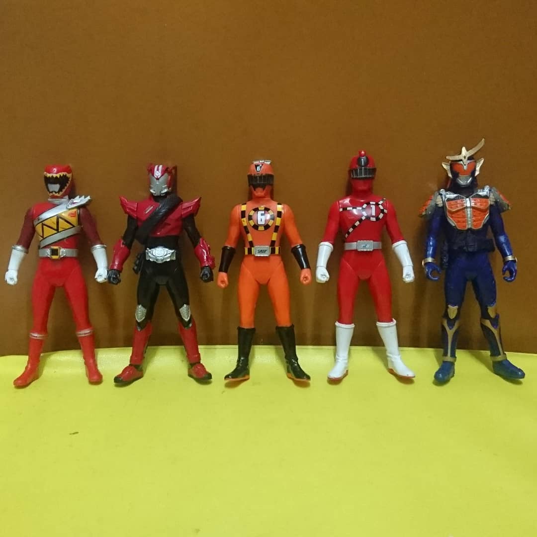 Figure... - Kamen Rider Belts,Super Sentai and Accessories