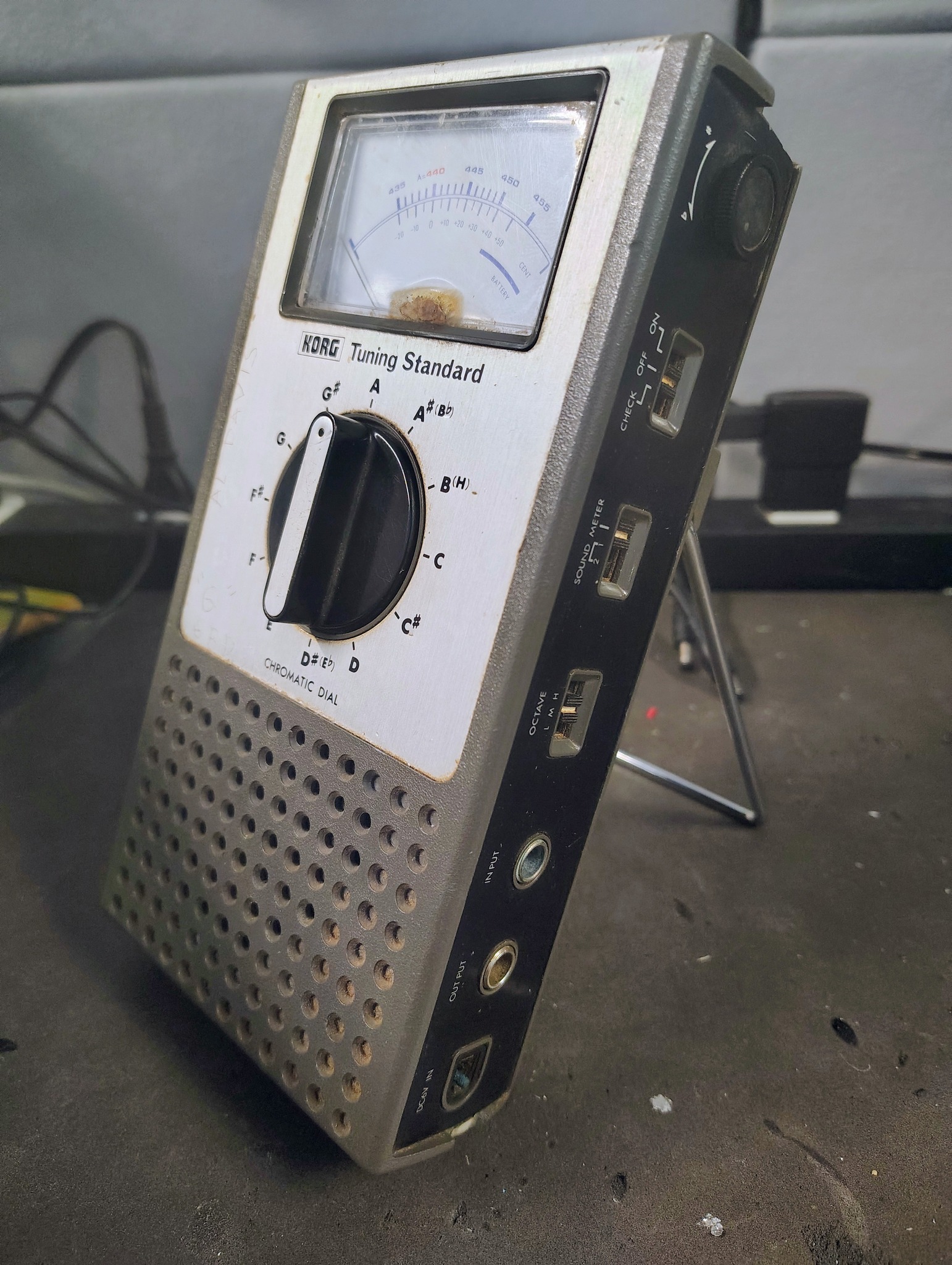 Vintage portable electronic tuner from 1975
