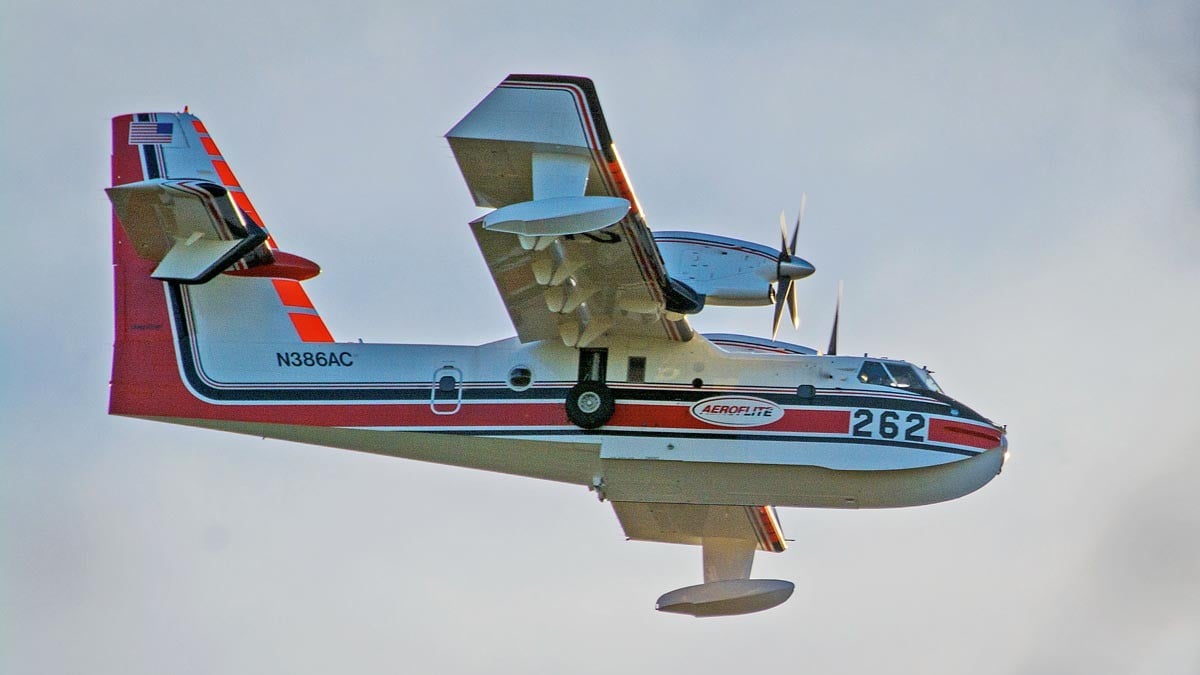 Notice the American Flag... - AeroFlite Aerial Firefighting