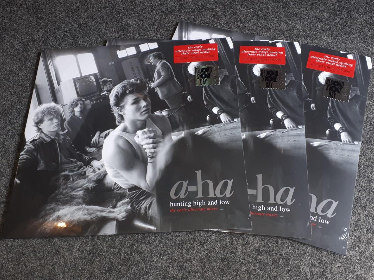 As announced earlier this year, a four CD/DVD 'Hunting High And