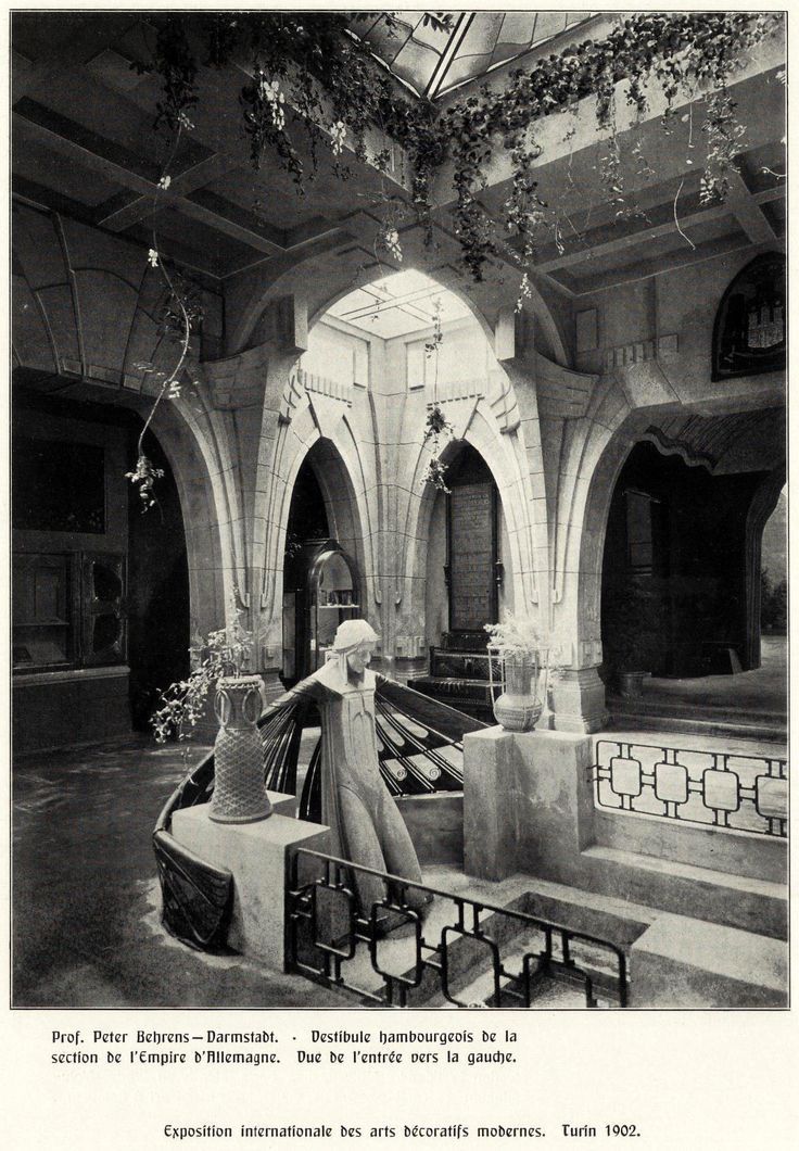 Peter Behrens' vestibule for Turin exhibition 1902