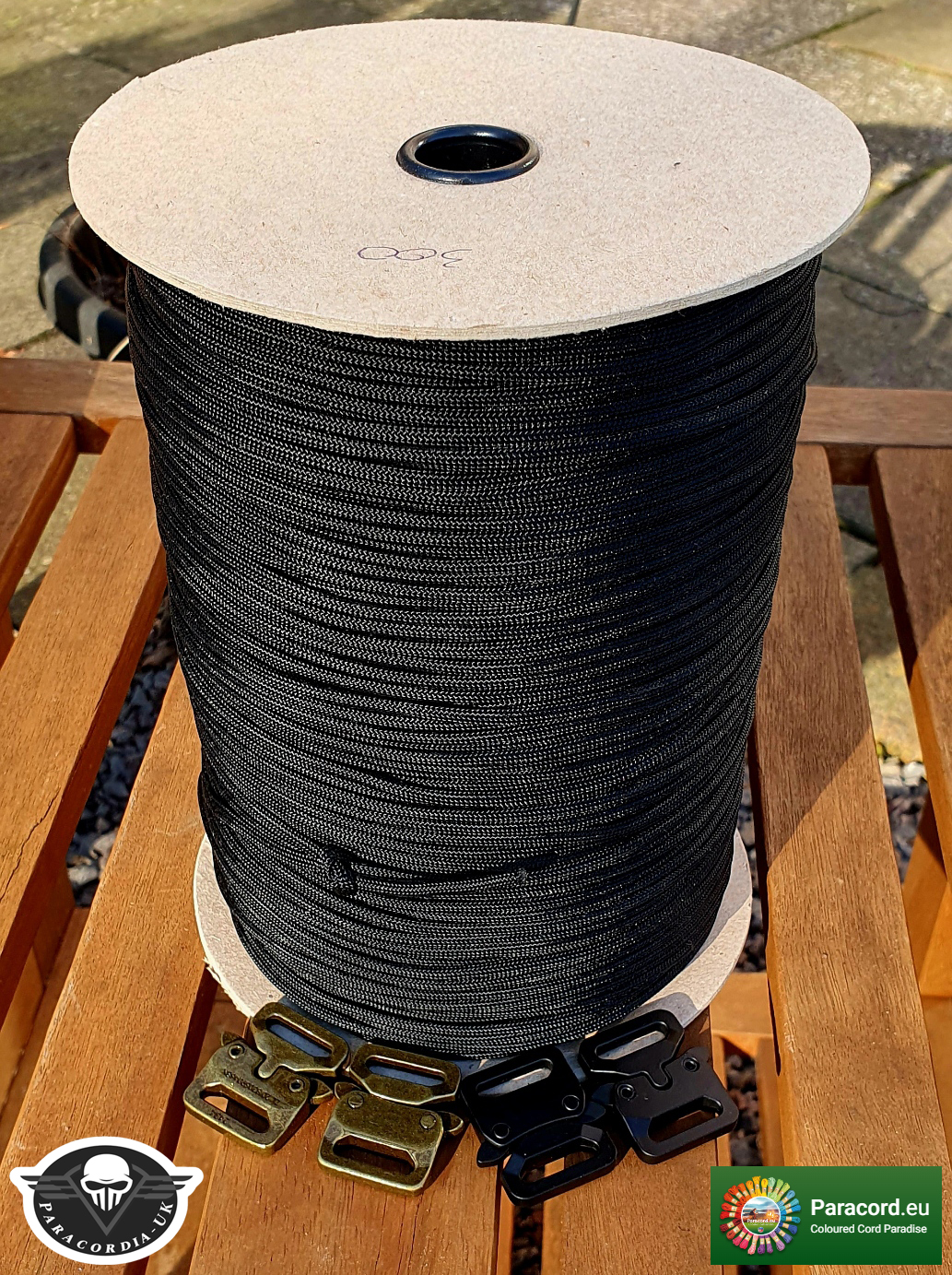 Paracord Planet 550 Corde Type III – 30 M En Noir, Nylon à 7 Brins, Résistance 250 Kg, Fabriqué Aux USA