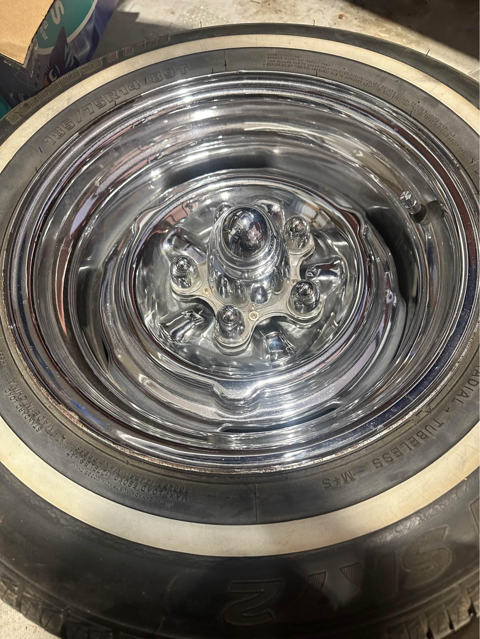 14 inch chrome rims with spider caps - Car Wheels, Tires & Parts ...