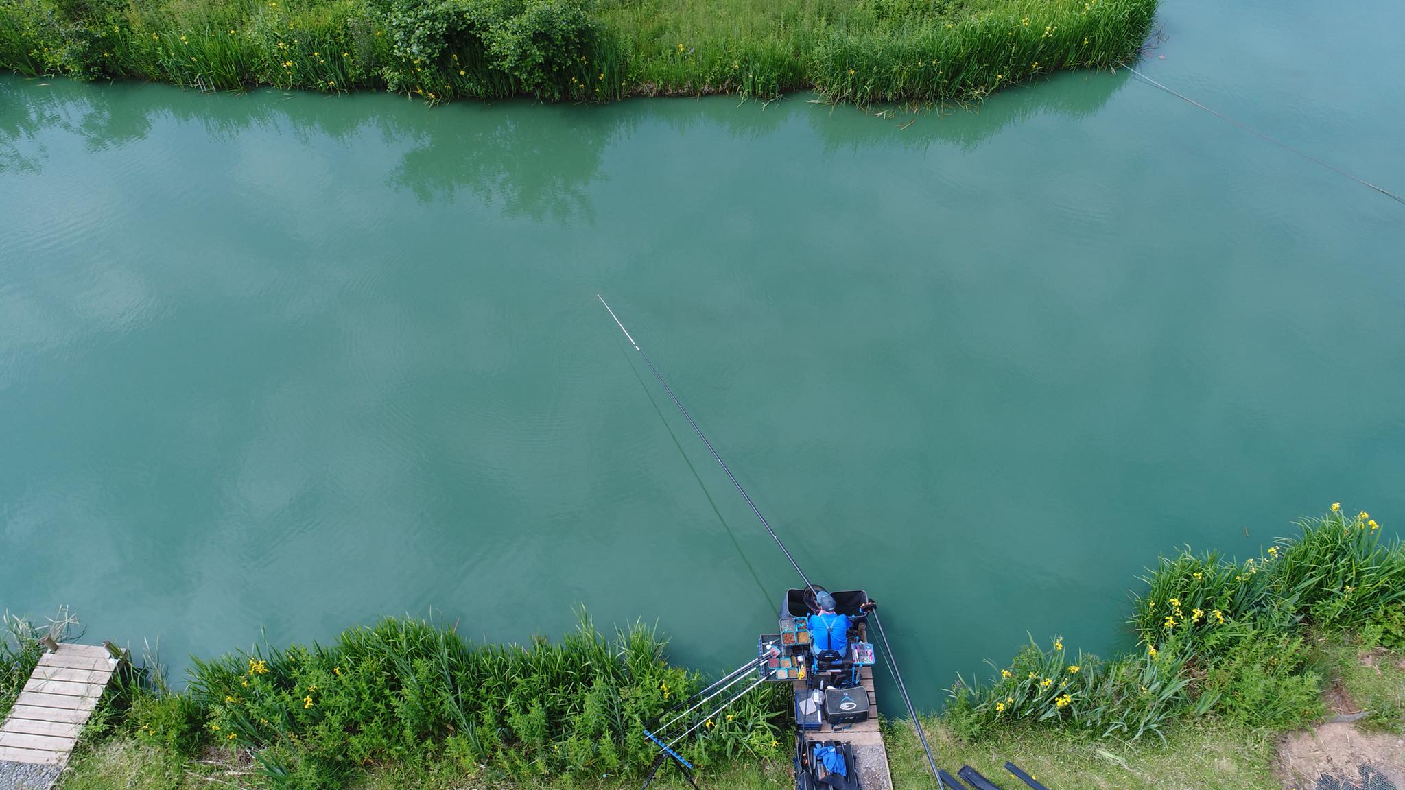 compare echo base fly rod and st croix iu908.2 OF PARK FALLS Connect - Premium Quality — St. Croix Rods crawfish Modèle:SRG18000SWAHG and an uplocking machined Vintage 