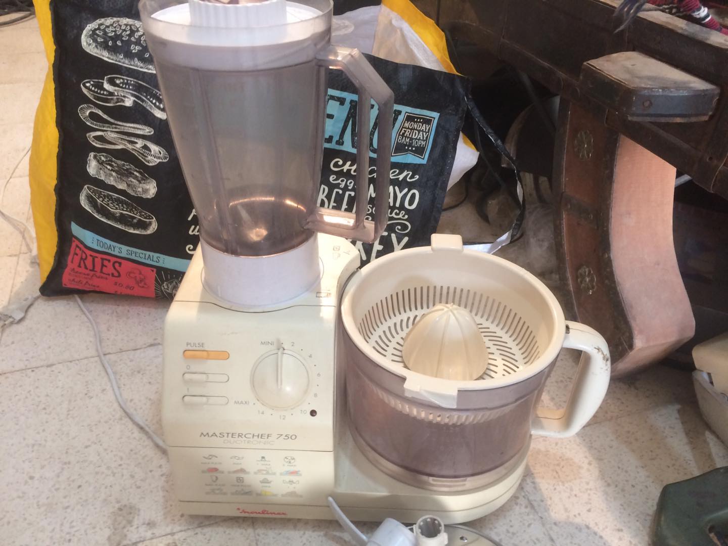 Katar Brocante - La Jolie Masterchef 750 De Moulinex Tt. | Facebook