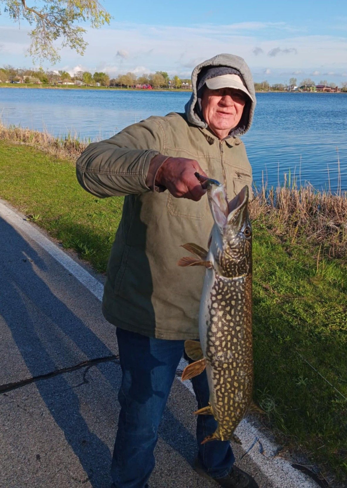 northern tobacco houghton lake Joshua Smith caught this nice Northern on Houghton Lake last week!! Mid day  over by Dairy Queen! Folks, I already asked and no, he wasn't using a dilly  bar for bait... 