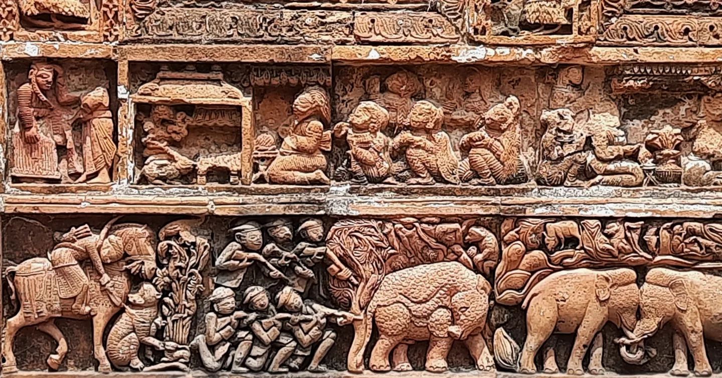 Segment of the basal frieze reflecting ancient ecological imagery