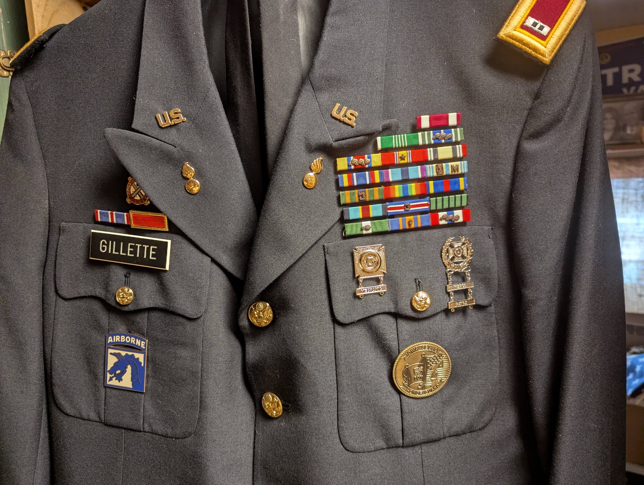 Evaluating soldiers' awards and decorations