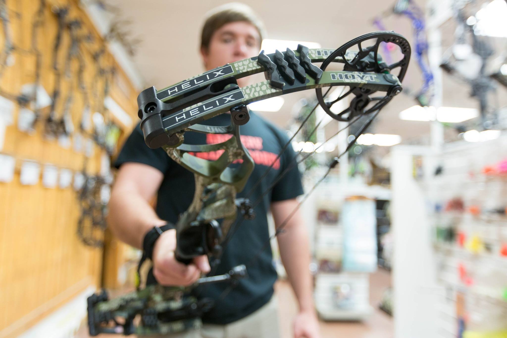 Hoyt Formula XD Recurve Riser: https://bit.ly/3AqYqzx New for 2023 