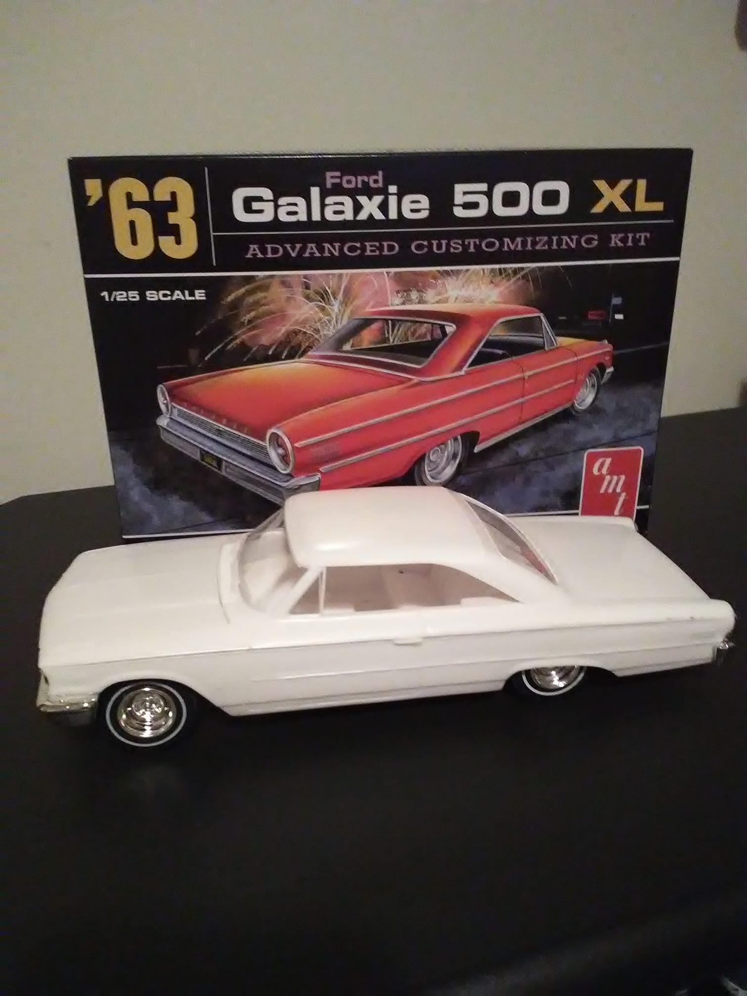 Early 1963 AMT model car kit assembly tips needed