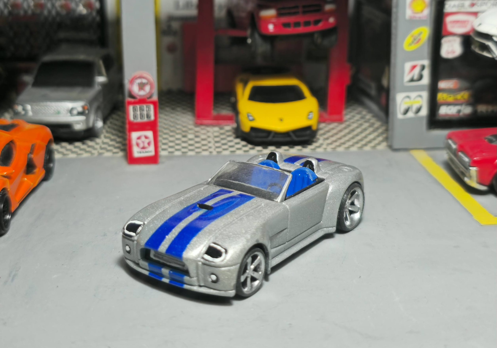 Ford Shelby Concept by Hot Wheels 1:18 scale