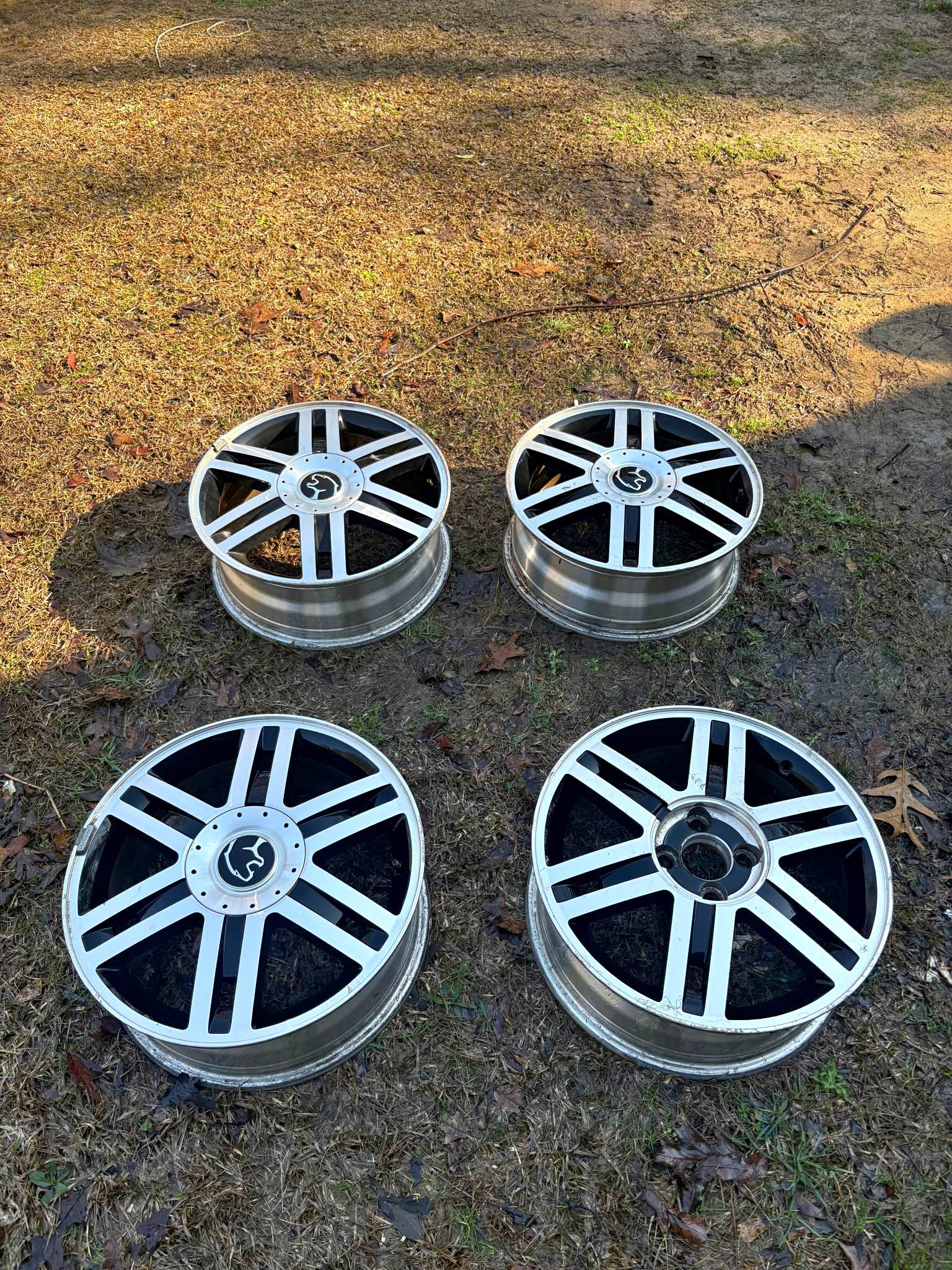 rims - Car Wheels, Tires & Parts - Franklin, Georgia | Facebook ...