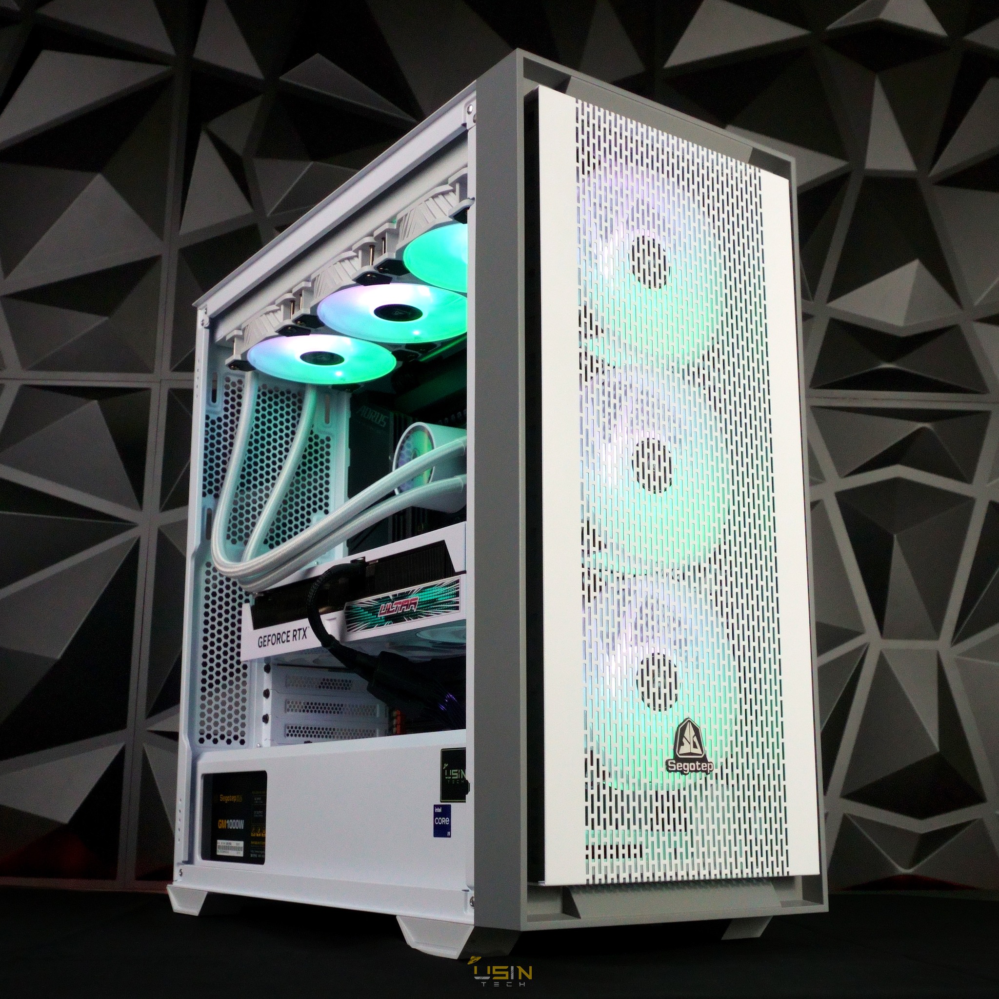 USIN TECH PC - The very first Ultra Set 5 using i9 13th...