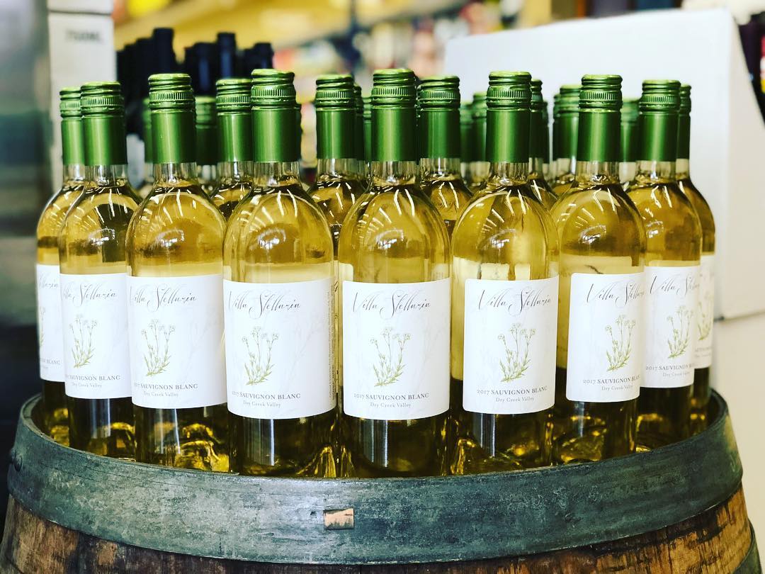 Grocery Outlet Just In At Santa Rosa Grocery Outlet On 4th Street Villa Stellaria 2017 Sauvignon Blanc Dry Creek Valley Our Price Is Only 5 99 Compare To Elsewhere At 24 99 That S Over 75 Off