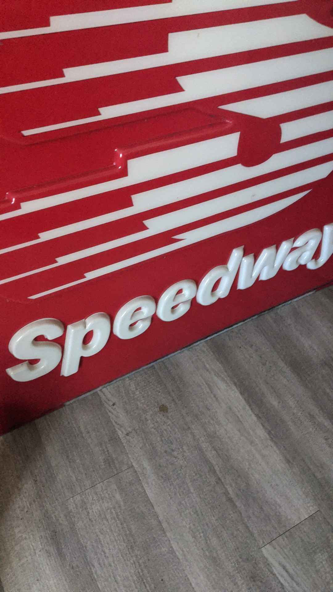 Giant Speedway Sign One-Sided Beautiful Red &White Wisconsin Colors No ...