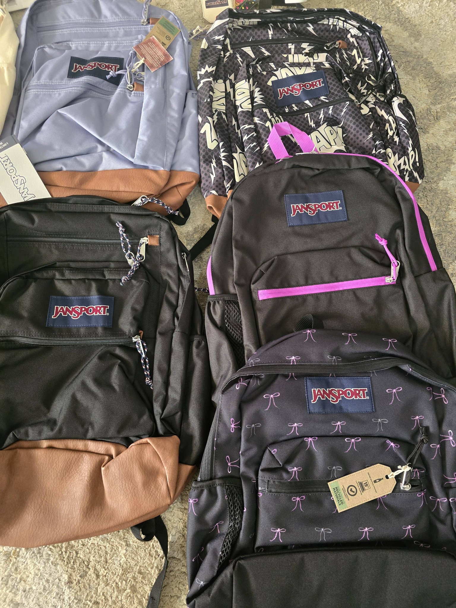 jansport backpack outlet store 26L Cross Town – 12 inch Classic Daypack, Navy Osprey Stratos 24/Sirrus 24 fully padded back panel AC FALL 25 Color:Ocean/Midnight