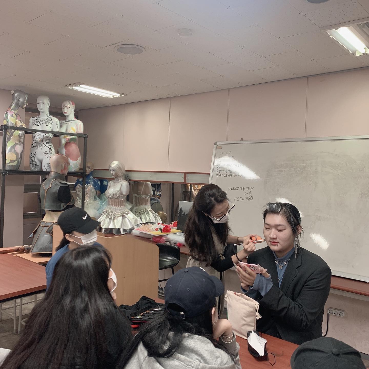 토탈뷰티아트학과 - #메이크업 #데일리 #아이돌메이크업 #토탈뷰티아트학과 (구 #토탈미용예술학과 )...