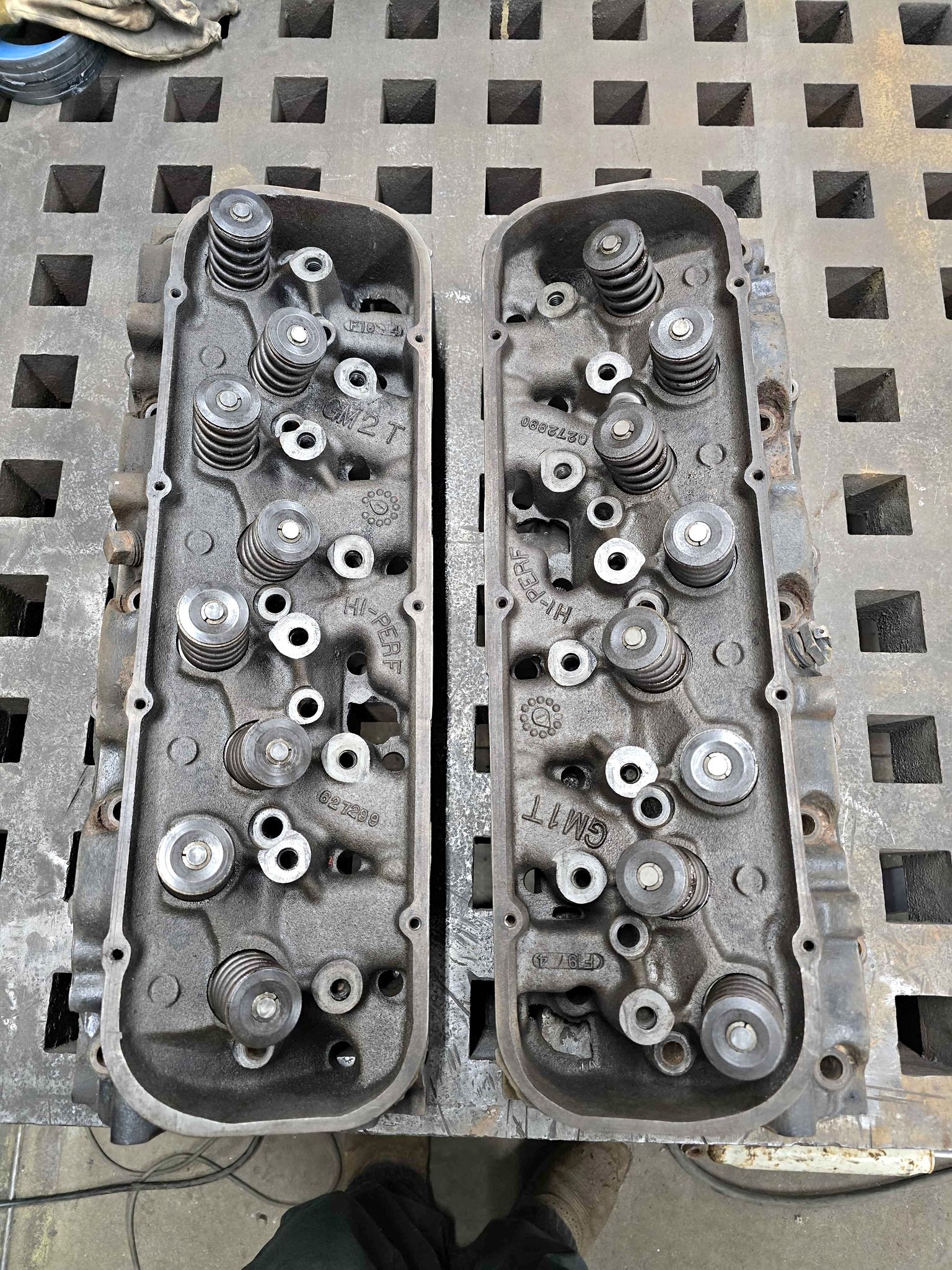 Chevy 6272990 Hi-Perf Big Block Cylinder Heads - Car Engines & Engine ...