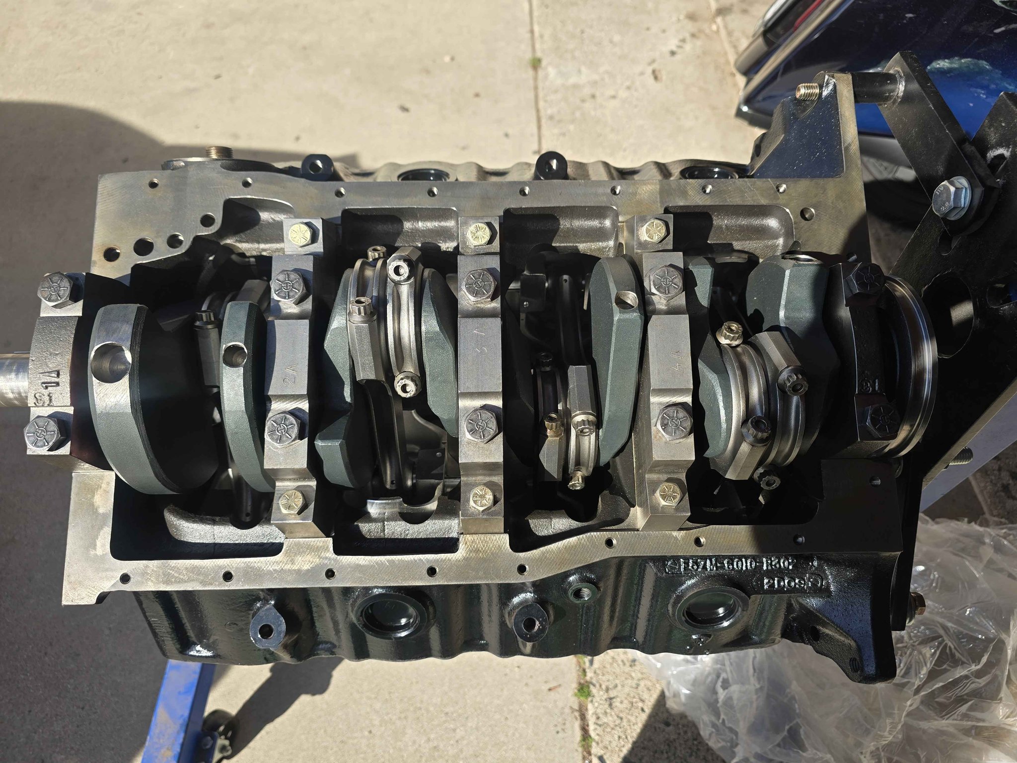 Ford 331 stroker R Block - Car Engines & Engine Parts - Norco ...