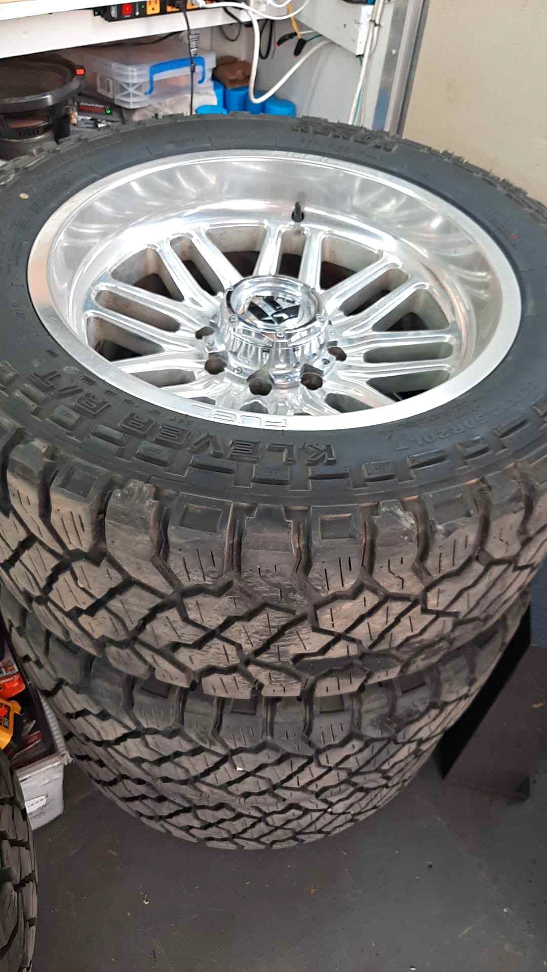Fuel wheels 20 inch, 12 ply klever r/t, - Car Wheels, Tires & Parts ...
