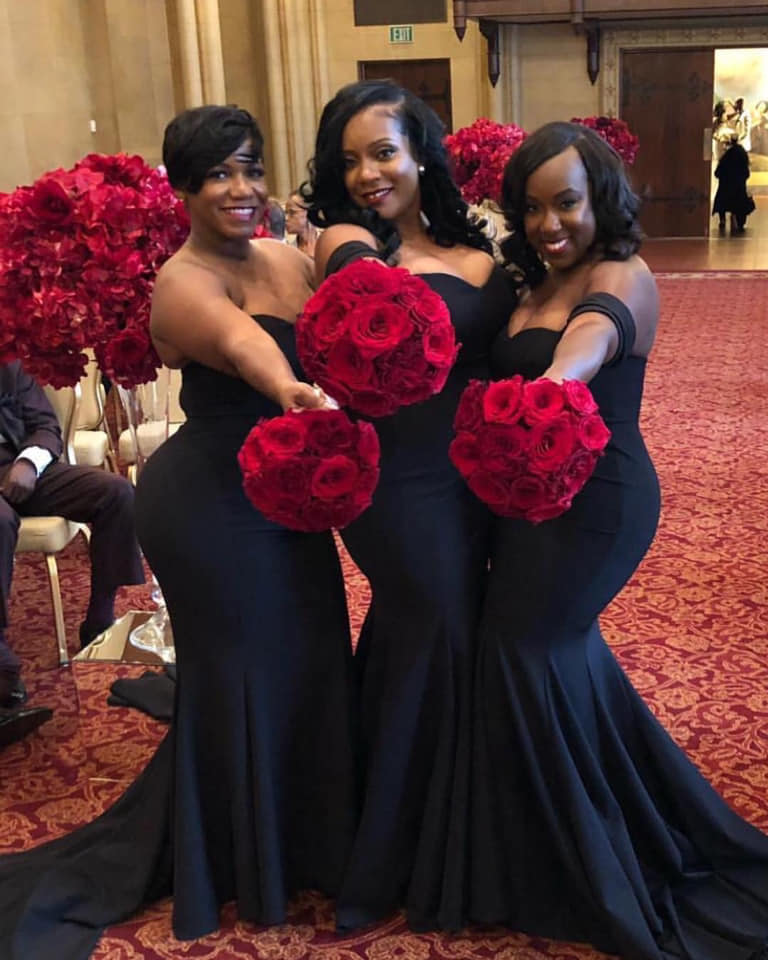 black bridesmaid dresses with red roses Ideas for beautiful bridesmaids It also has a SSSSALE Amsale - Blue Sash Length/Linen:Lined bottom only