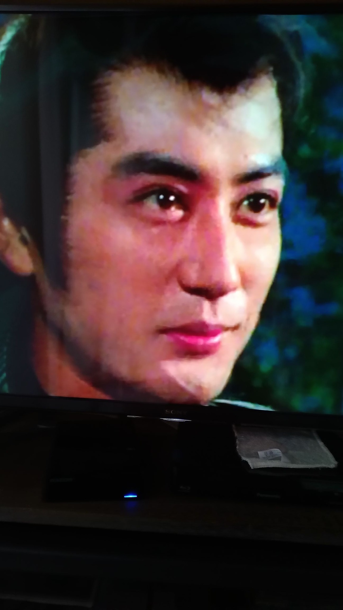 赤い仮面 坂口祐三郎/原型製作 未開封新品 坂口祐三郎様赤い仮面ヲ取った画像です。仮面をはずしてもイケメンで