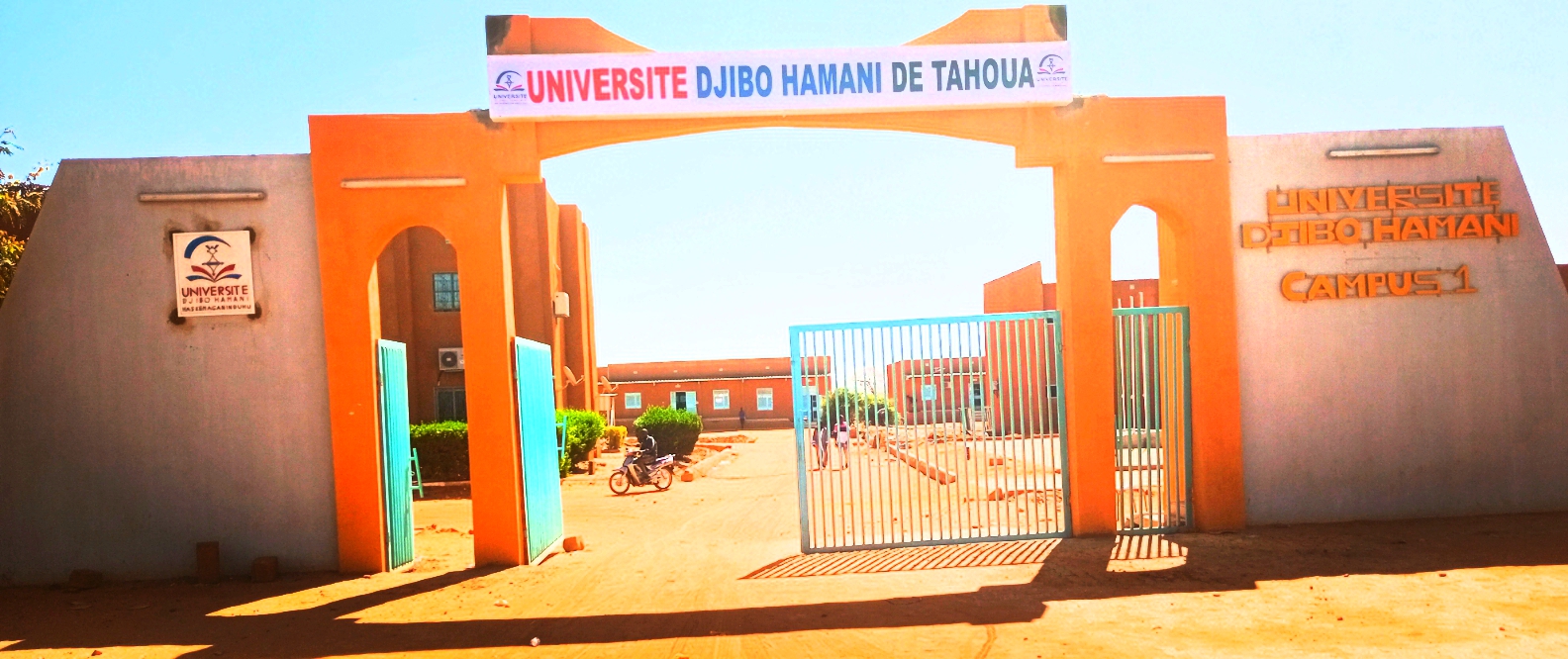 Université Djibo Hamani de Tahoua - Home