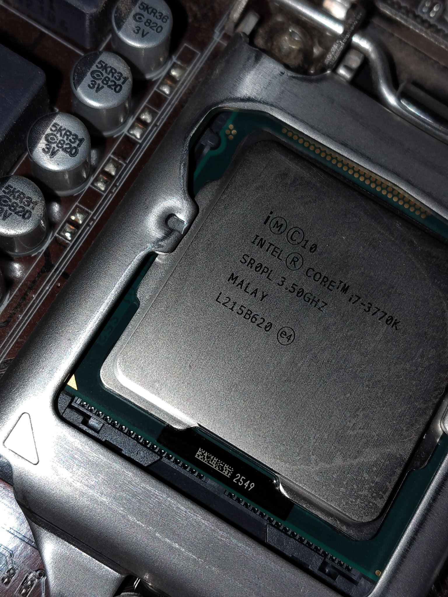 Why is my i7-7700k not working with Asus Z270-A motherboard?