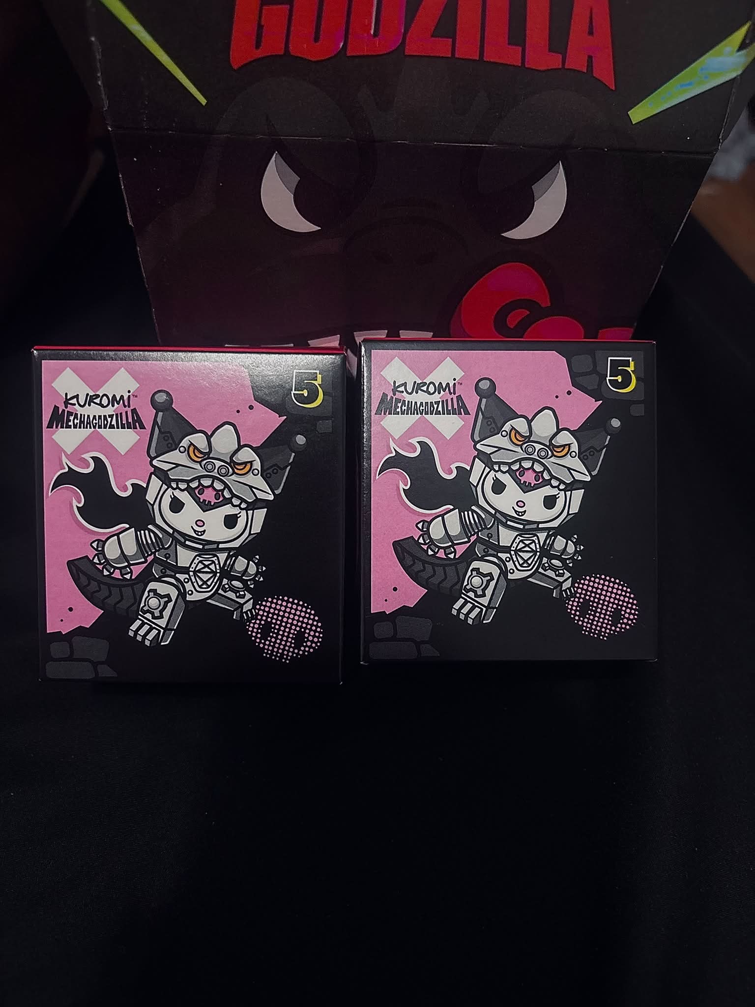 Kuromi Mechagodzilla trade for Choco Cat or Hello Kitty in