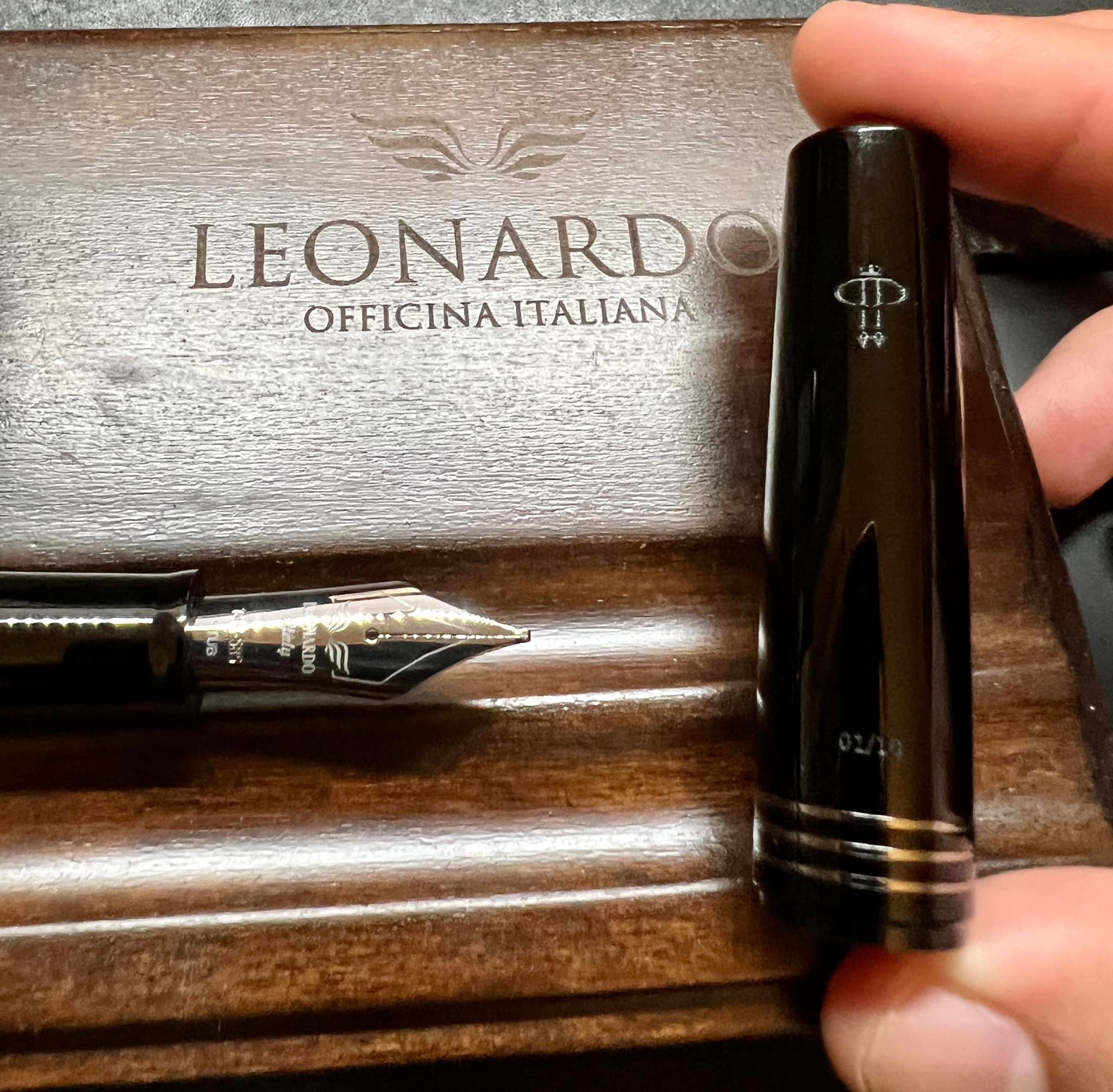 Gorgeous MZG 2.0 Sakura pen from Italy