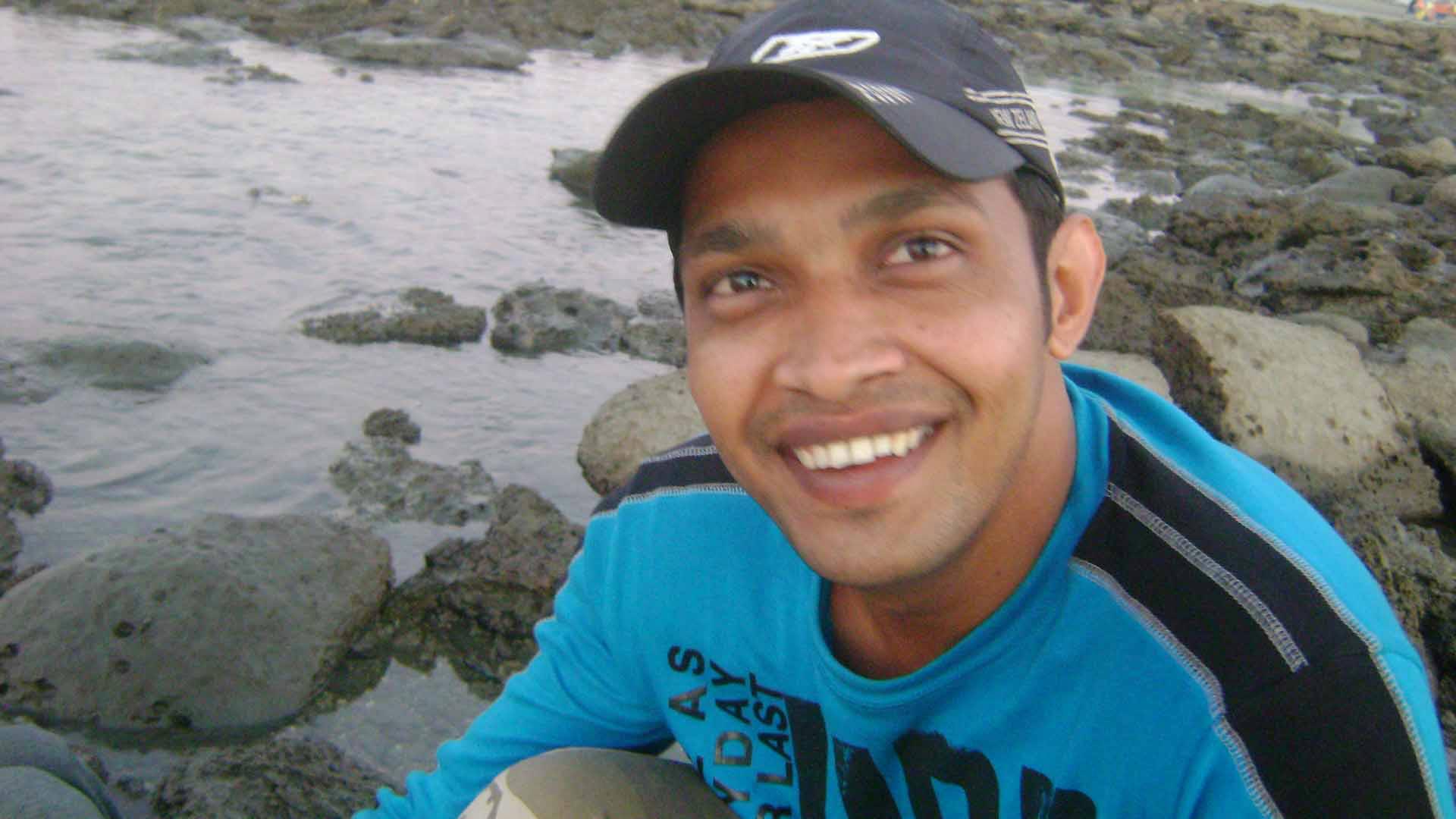 Rajib R
