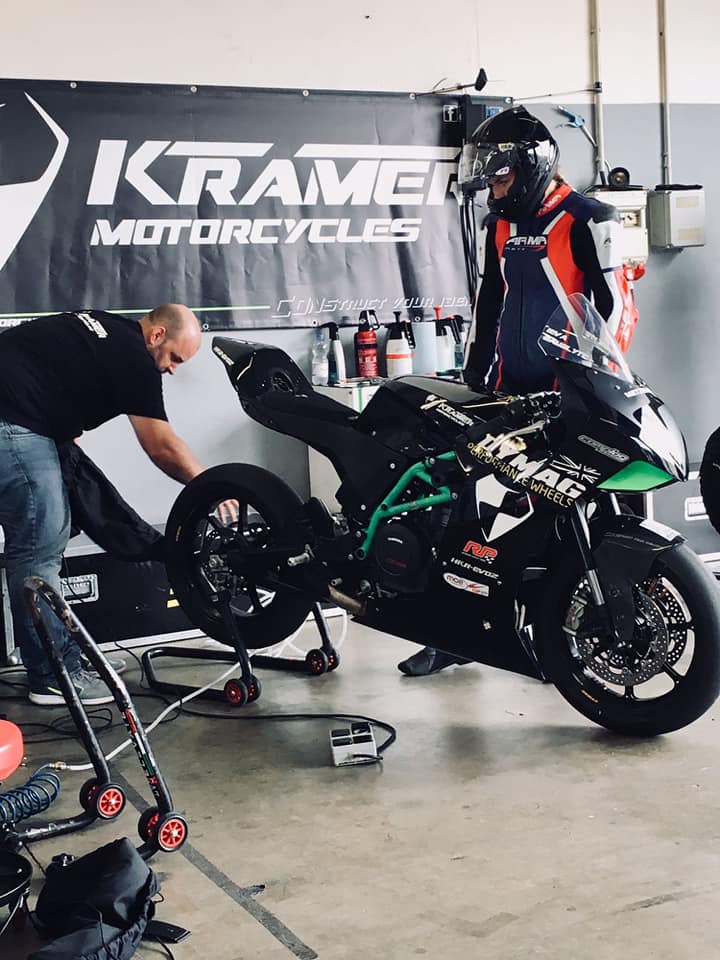 HKR-RACING