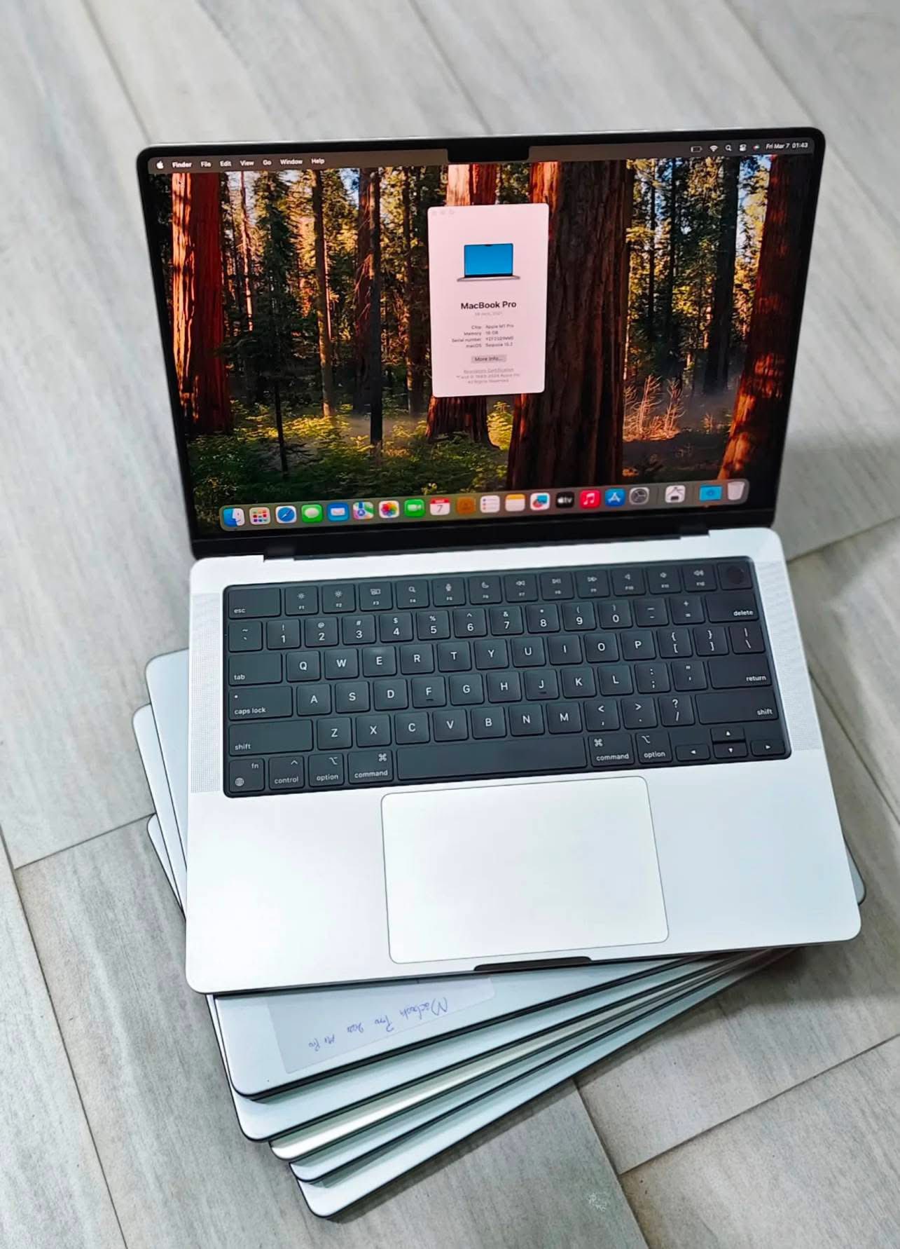 Macbook pro 2021 M1 pro 8gb ram 512gb SSD At 900k Watsp me 0709871324