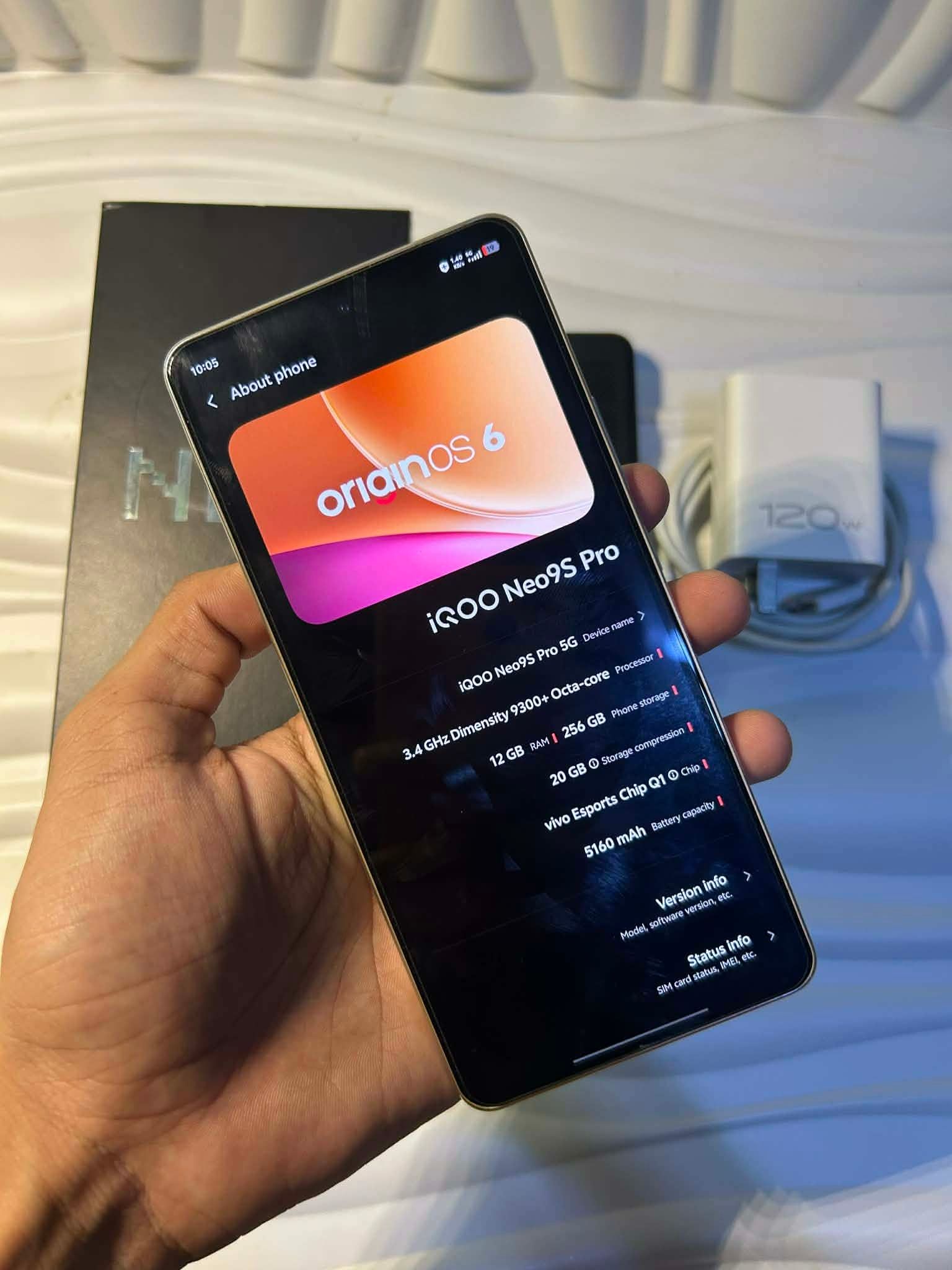 For sale/swap IQOO neo 9s pro 5g Frost white 12+12gb ram / 256gh 