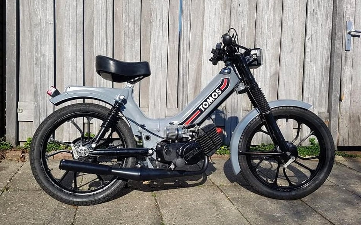 tomoshop Have a nice sunday! Any plans with your Tomos? Owner: Leendert